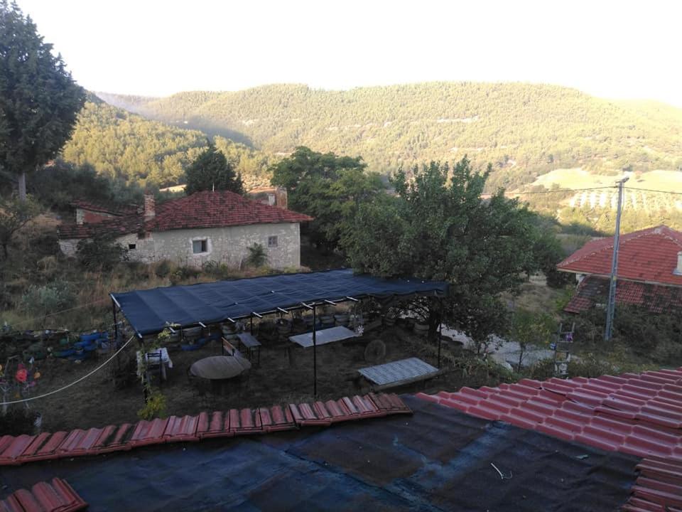 Sato Koeyevi-Selendi Hotel Exterior photo